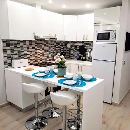 Apartmán Modern In Costa Adeje With Shared Pool