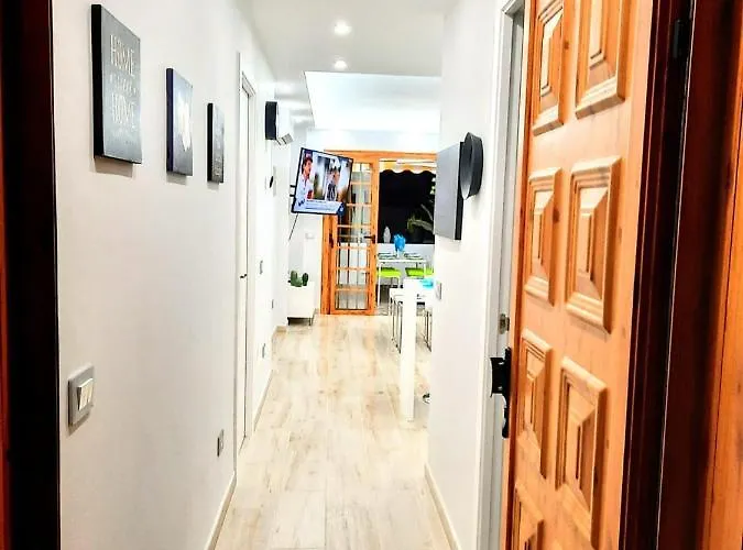 Apartmán Modern In Costa Adeje With Shared Pool