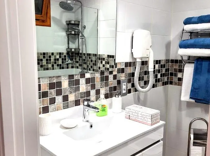 Modern In Costa Adeje With Shared Pool *