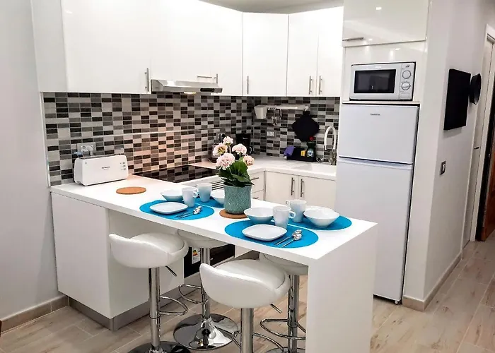 Apartmán Modern In Costa Adeje With Shared Pool